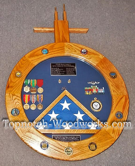 submarine-shadow-and-flag-display-case